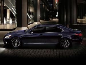 Lexus LS600h L 2012 года (JP)